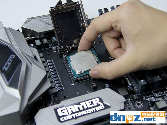 電腦組裝教程：i7-8700k+1070ti吃雞主機(jī)裝機(jī)實(shí)錄